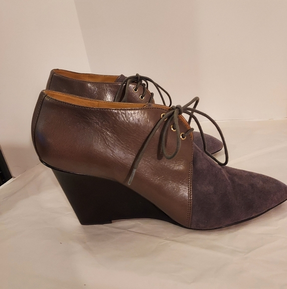 Nine West "Hartie" Wedge Booties with Pointy Toe in Size 9.5 M - Picture 7 of 13